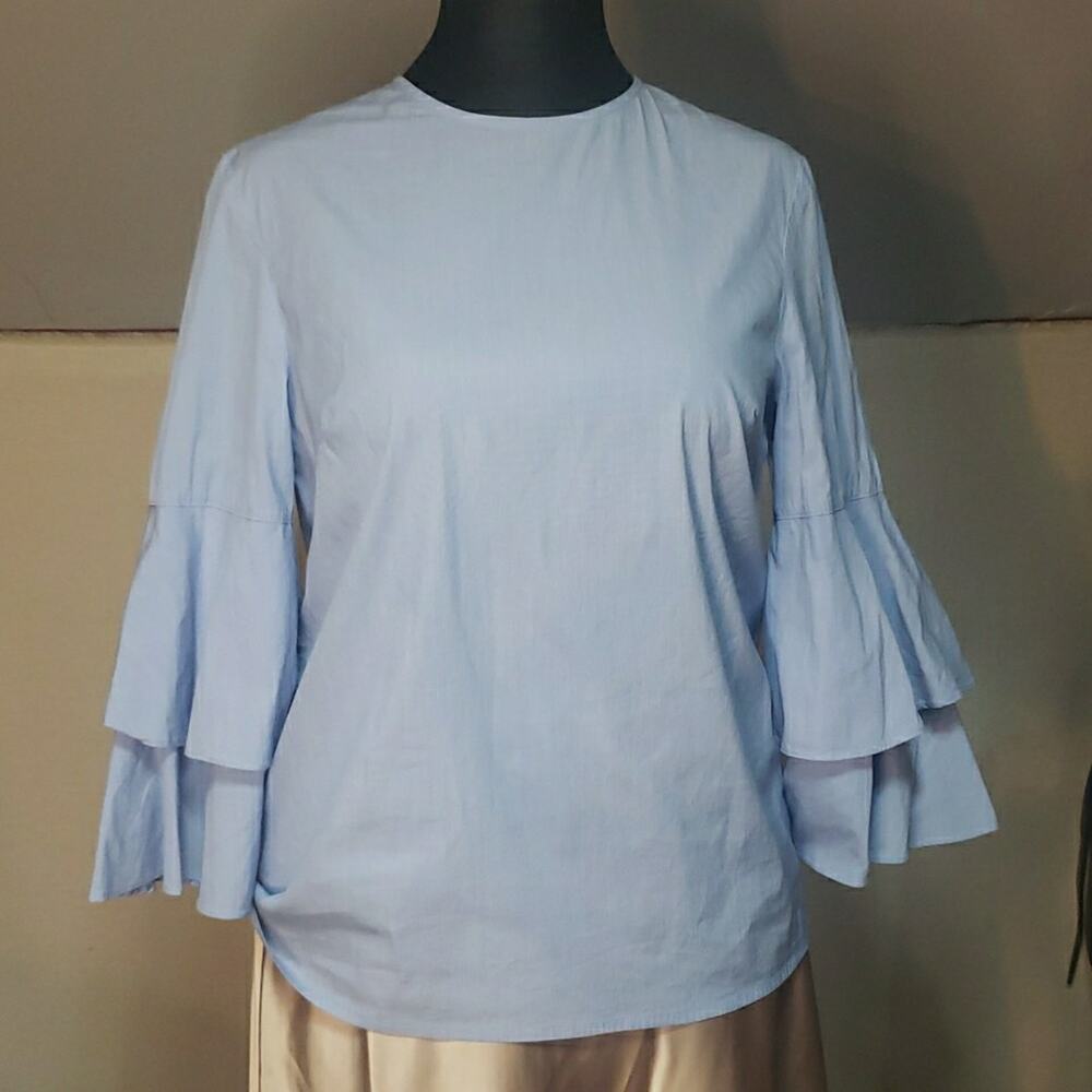 J. McLaughlin Light Blue Ruffle‎ Bell Sleeve Top Women's M Cotton Stretch Blouse
